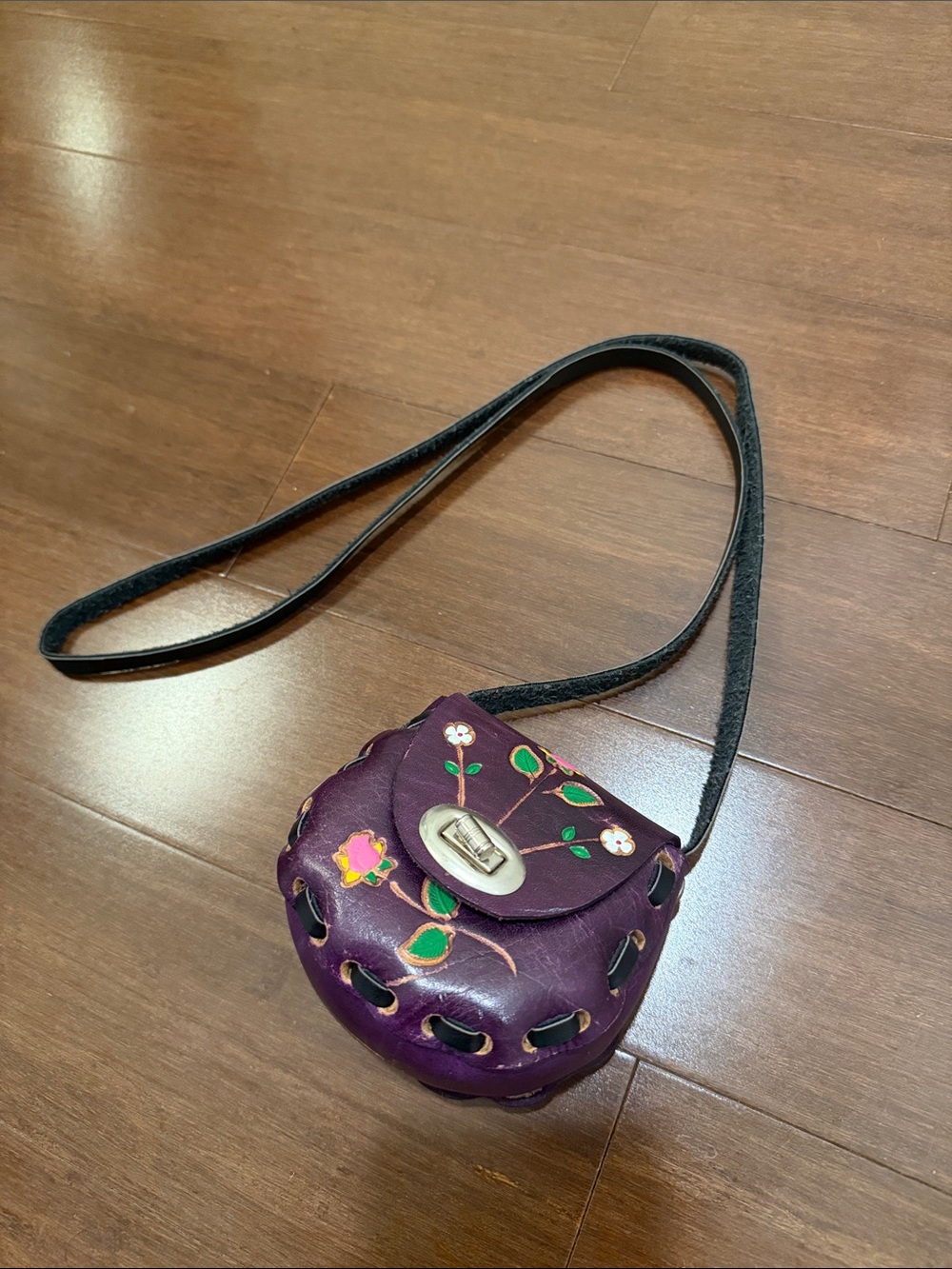 MEXICANA Purple Floral Leather Kids Crossbody Bag with Black Strap